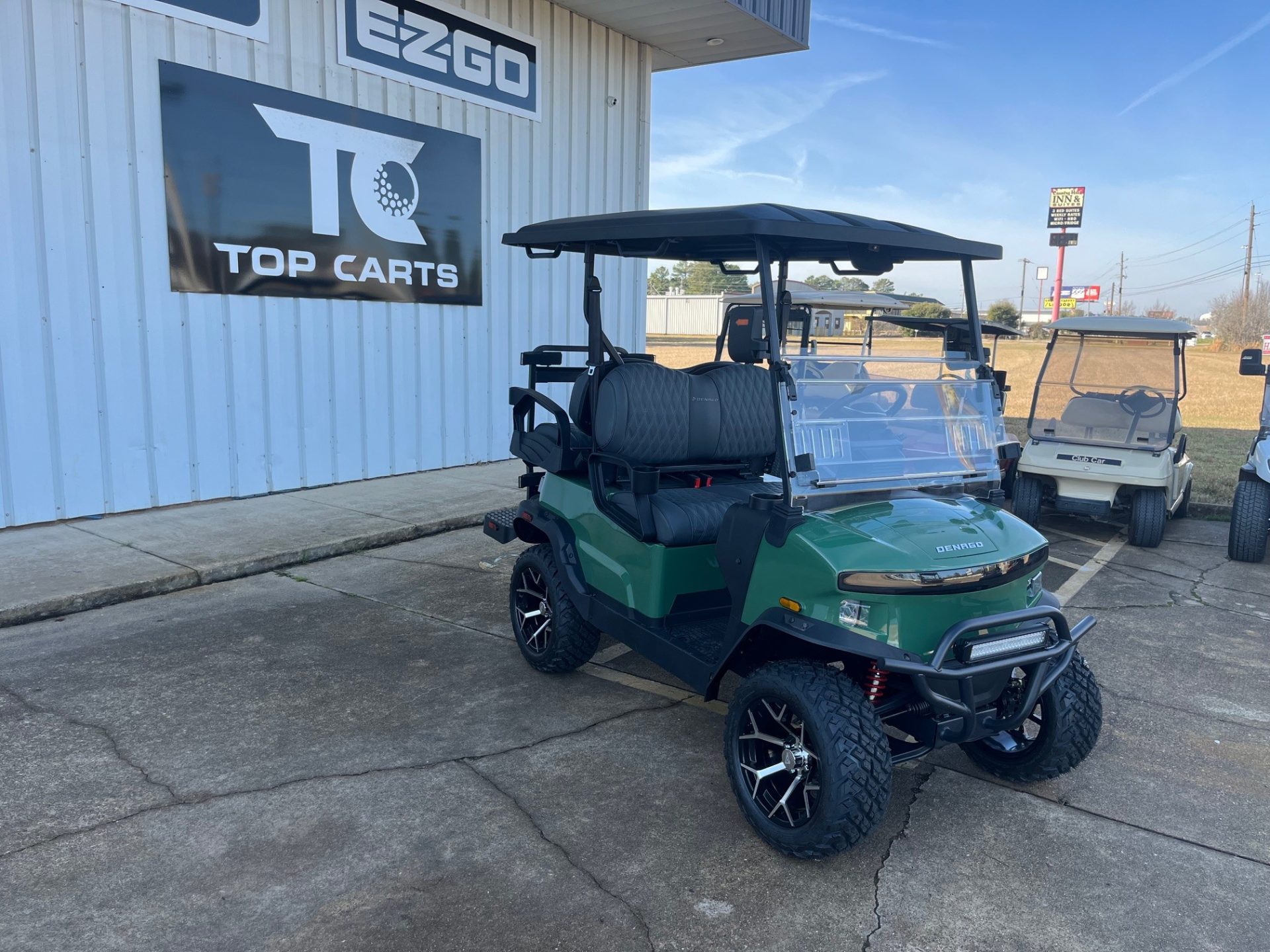 2025 Denago EV Nomad XL 4 Lifted